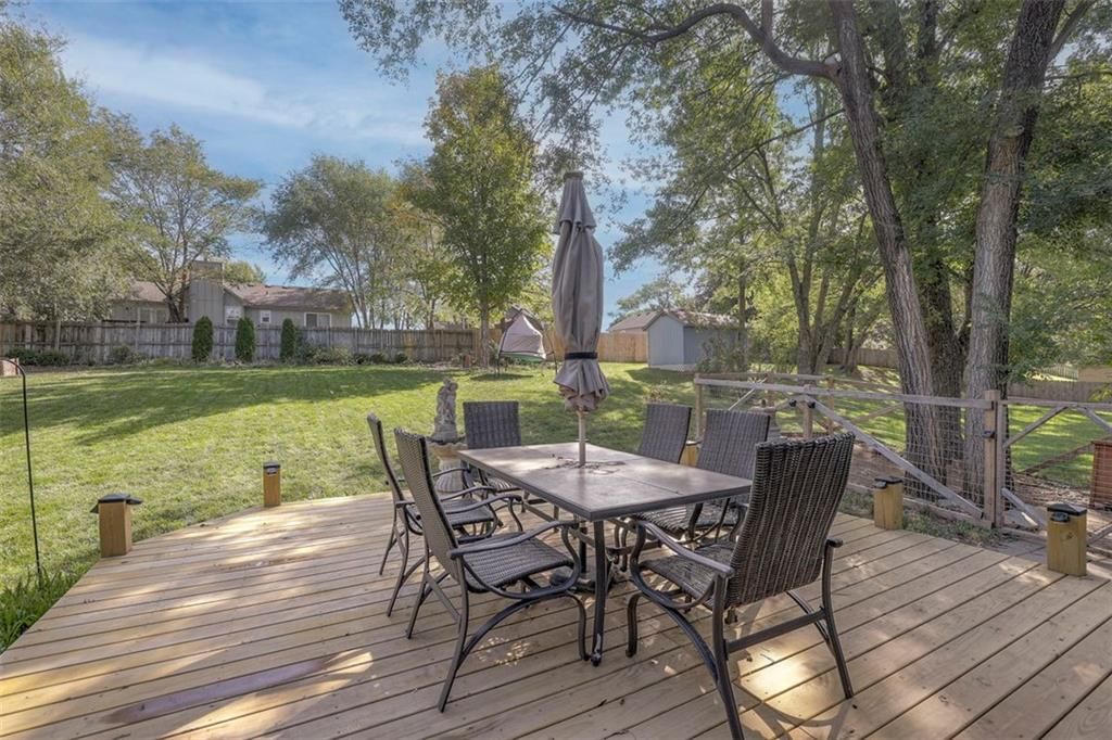 4711 MONROVIA Street — photo 28