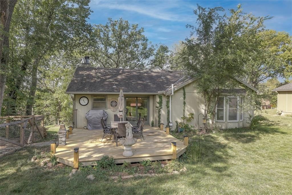 4711 MONROVIA Street — photo 32