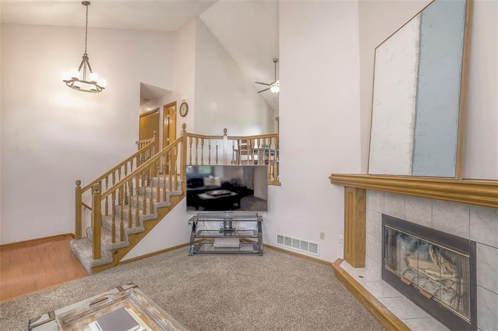 4711 MONROVIA Street — photo 10