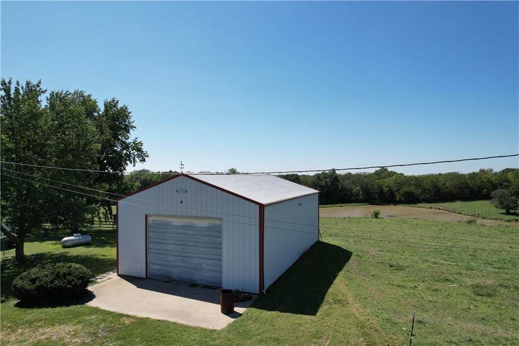 12911 SE Spring Holler Road — photo 10