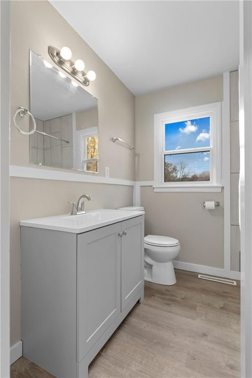 9806 Cambridge Avenue — photo 15