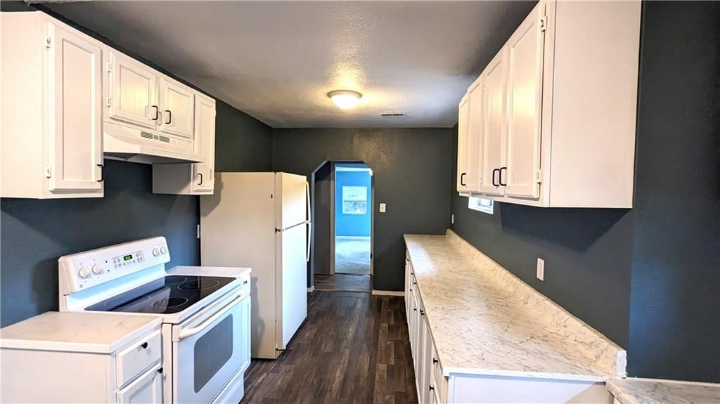 4215 E 43rd Street — photo 20