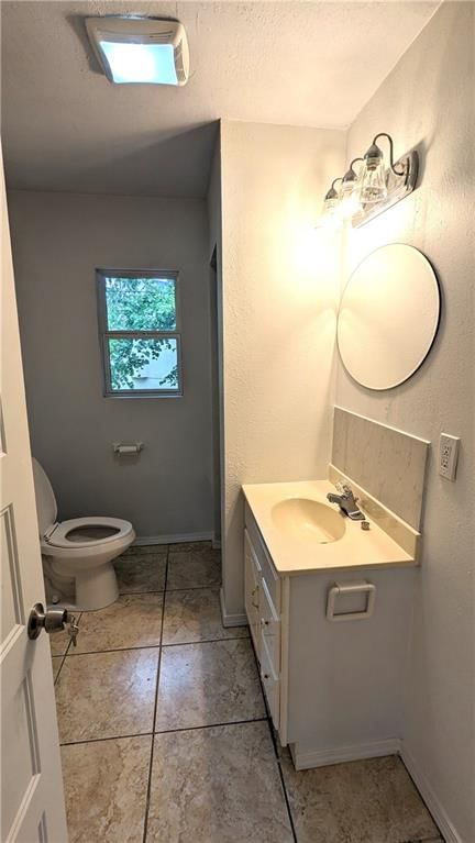 4215 E 43rd Street — photo 36