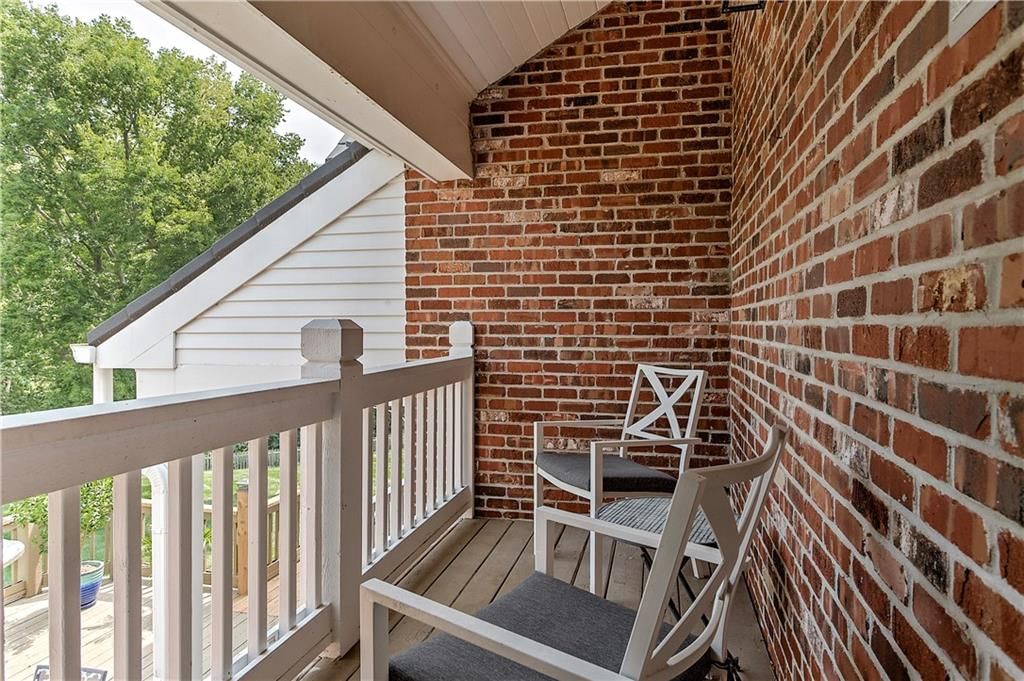 9909 N Revere Avenue — photo 21