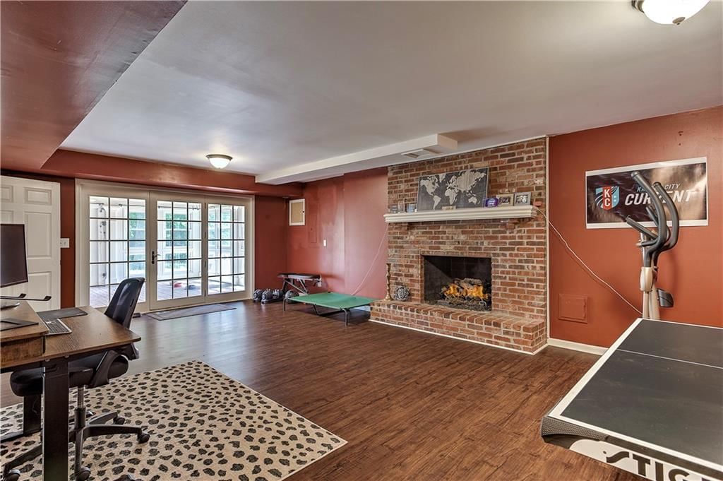 9909 N Revere Avenue — photo 26