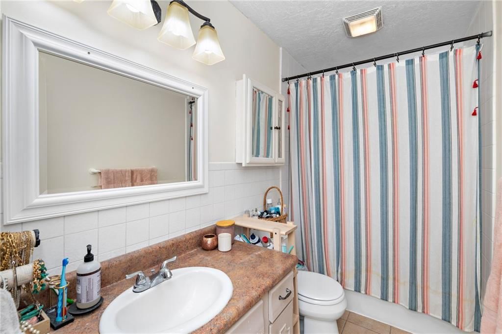 1409 NW 66 Terrace — photo 15