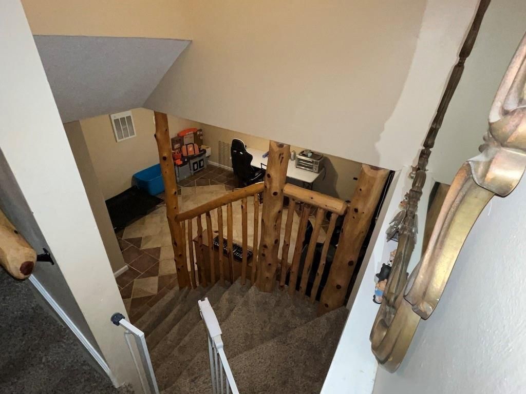 623 Locust Street — photo 40