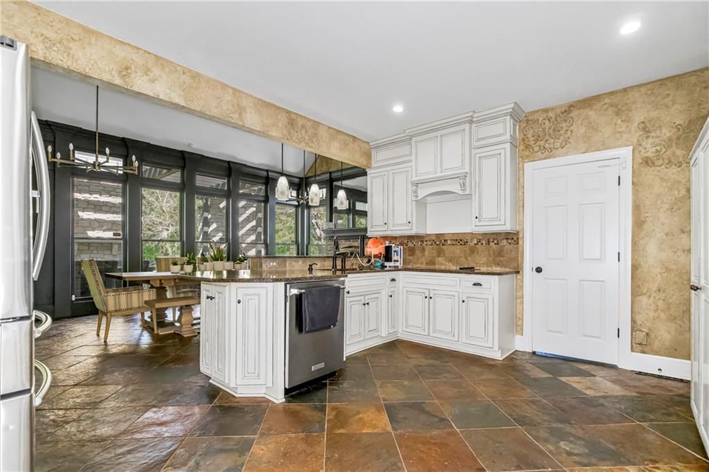 27713 Crescent Hill Road — photo 11