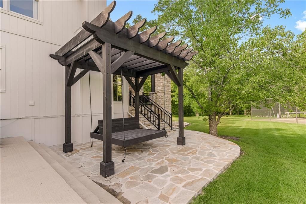 27713 Crescent Hill Road — photo 48