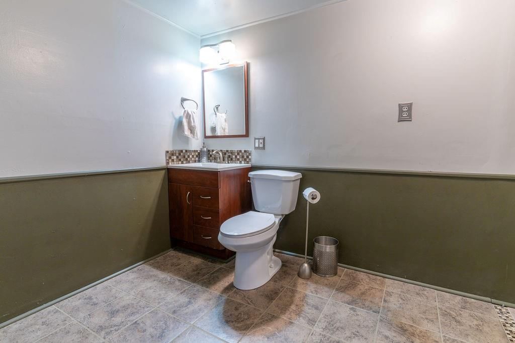 217 N Jeffreys Street — photo 21