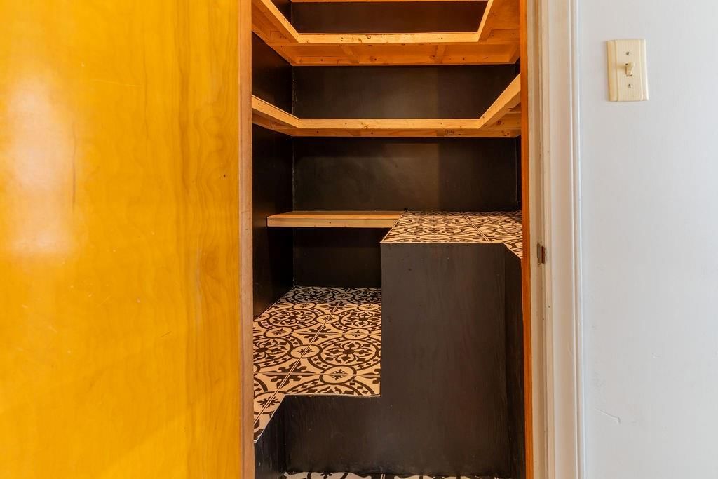 217 N Jeffreys Street — photo 10