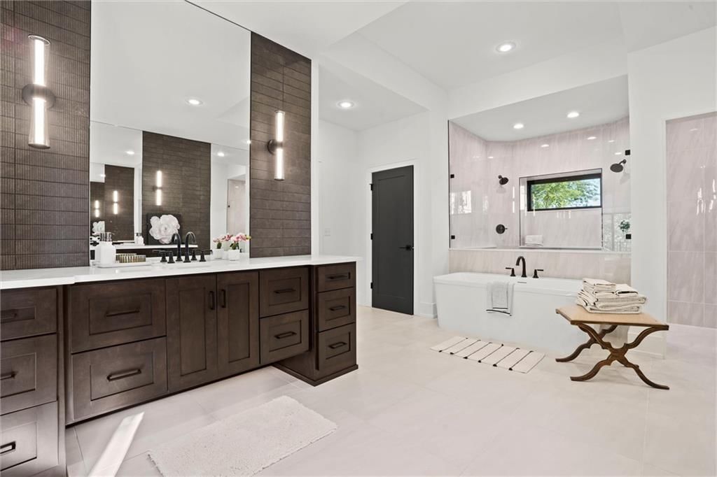 16605 NE 116th Street — photo 35