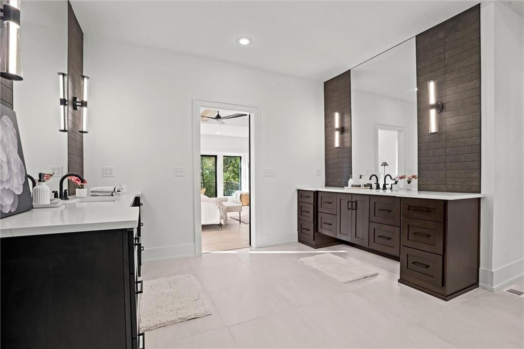 16605 NE 116th Street — photo 36