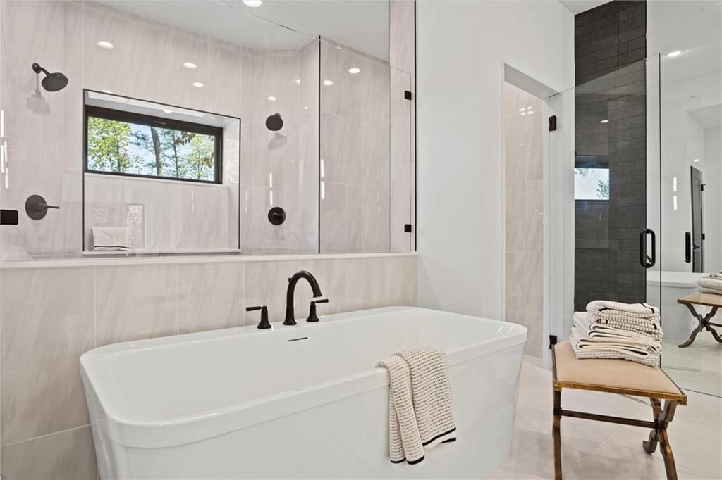 16605 NE 116th Street — photo 38