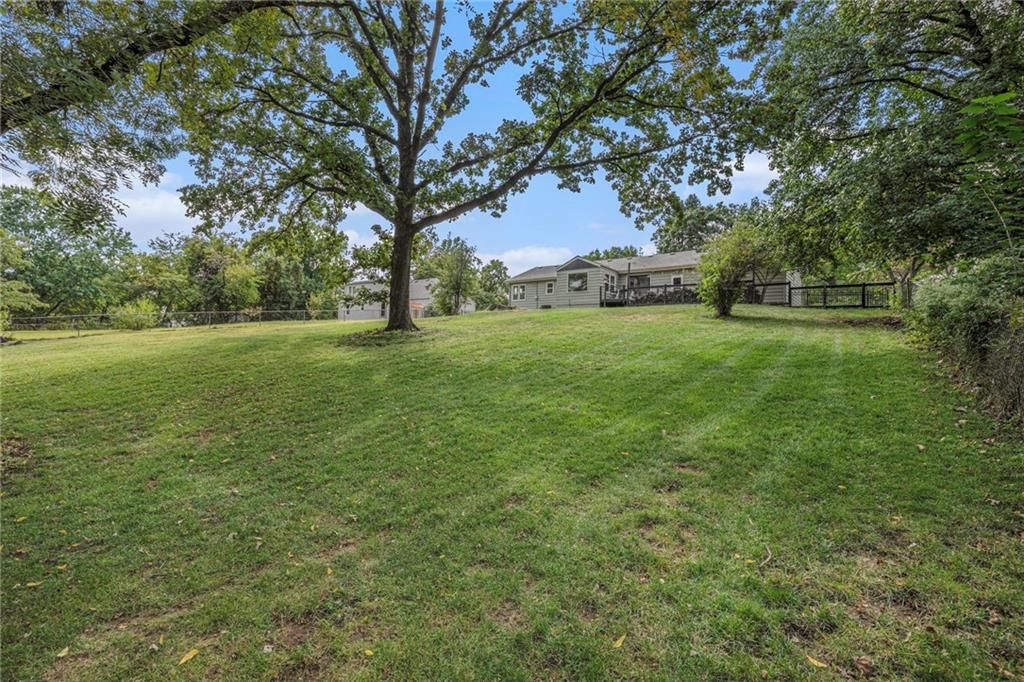 5411 N Wyandotte Street — photo 28