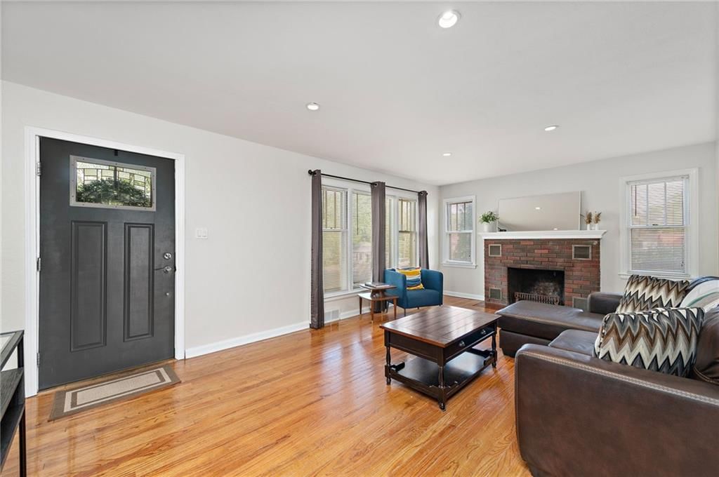 1001 S 55th Street — photo 4