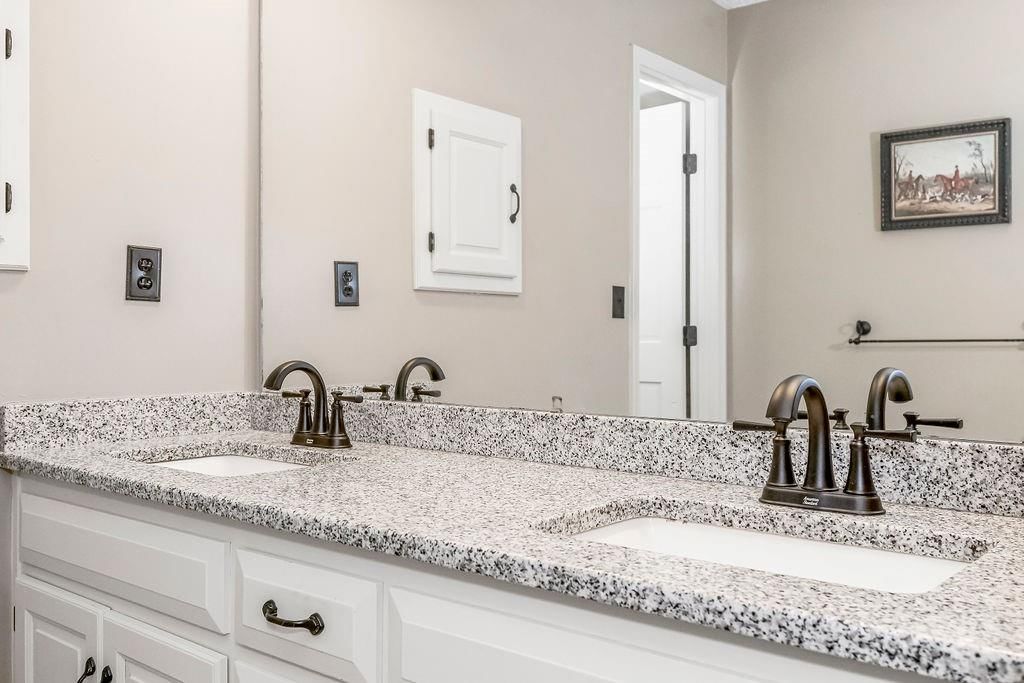 1106 W 120th Terrace — photo 31