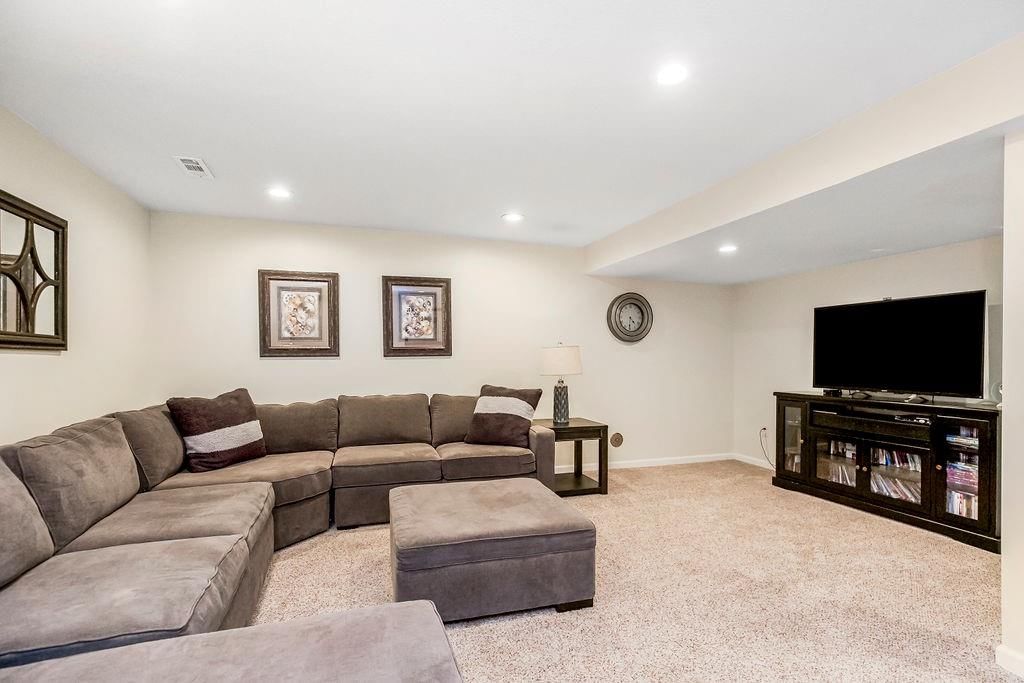 1106 W 120th Terrace — photo 41
