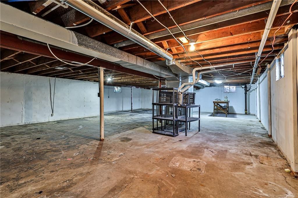 6801 Winchester Avenue — photo 24
