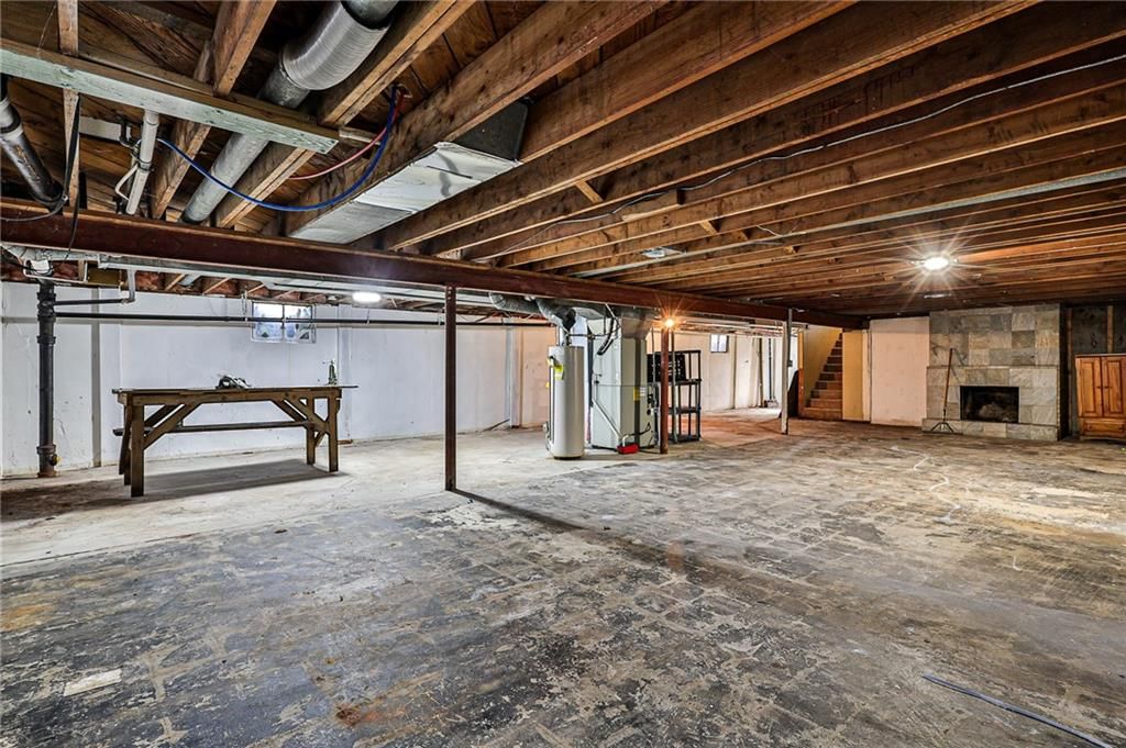 6801 Winchester Avenue — photo 25