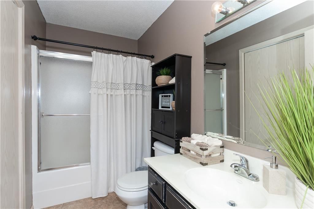 6032 NE MOONSTONE Drive — photo 25
