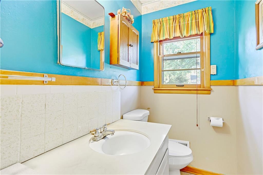 8500 Floyd Street — photo 15