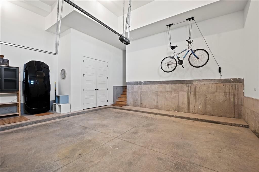 445 SW Longview Boulevard — photo 34
