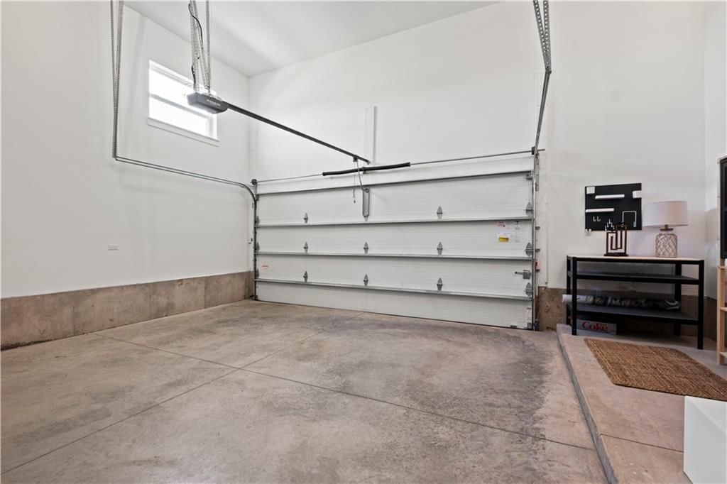 445 SW Longview Boulevard — photo 35