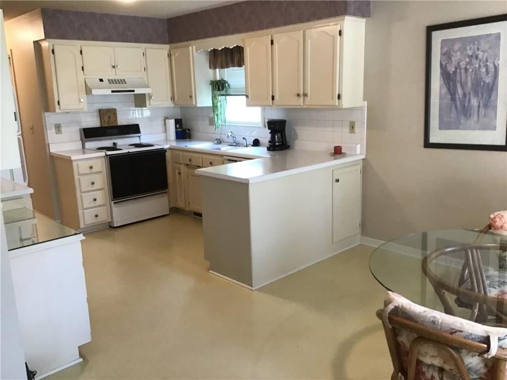 5304 NW 84th Place — photo 16
