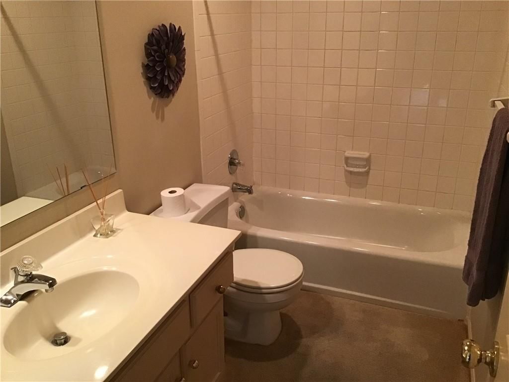 5304 NW 84th Place — photo 32