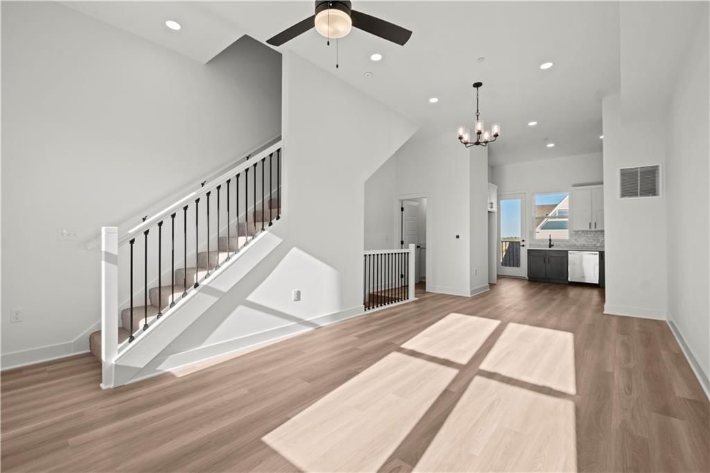 443 SW Longview Boulevard — photo 5
