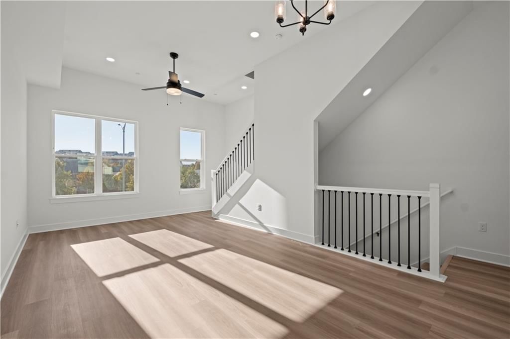 451 SW Longview Boulevard — photo 4