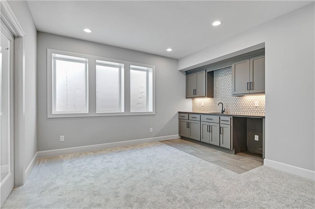 9441 Aurora Street — photo 30