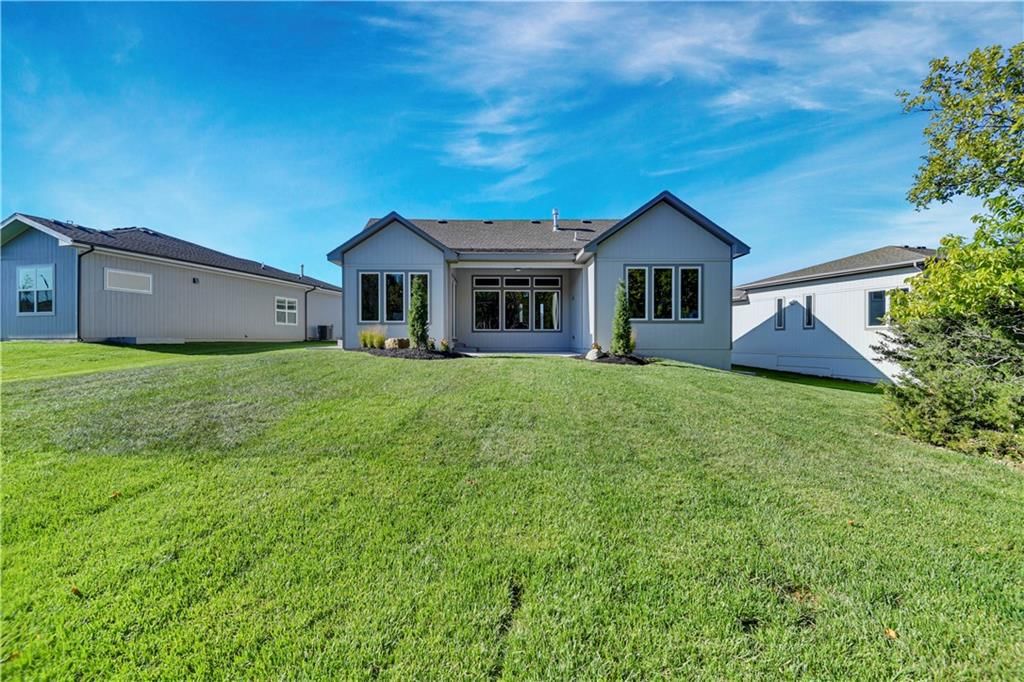 9441 Aurora Street — photo 37