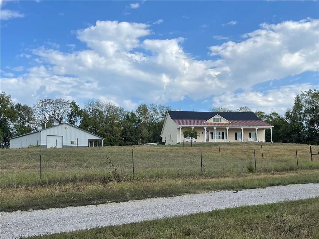 30591 Pleasant Valley Road — photo 19