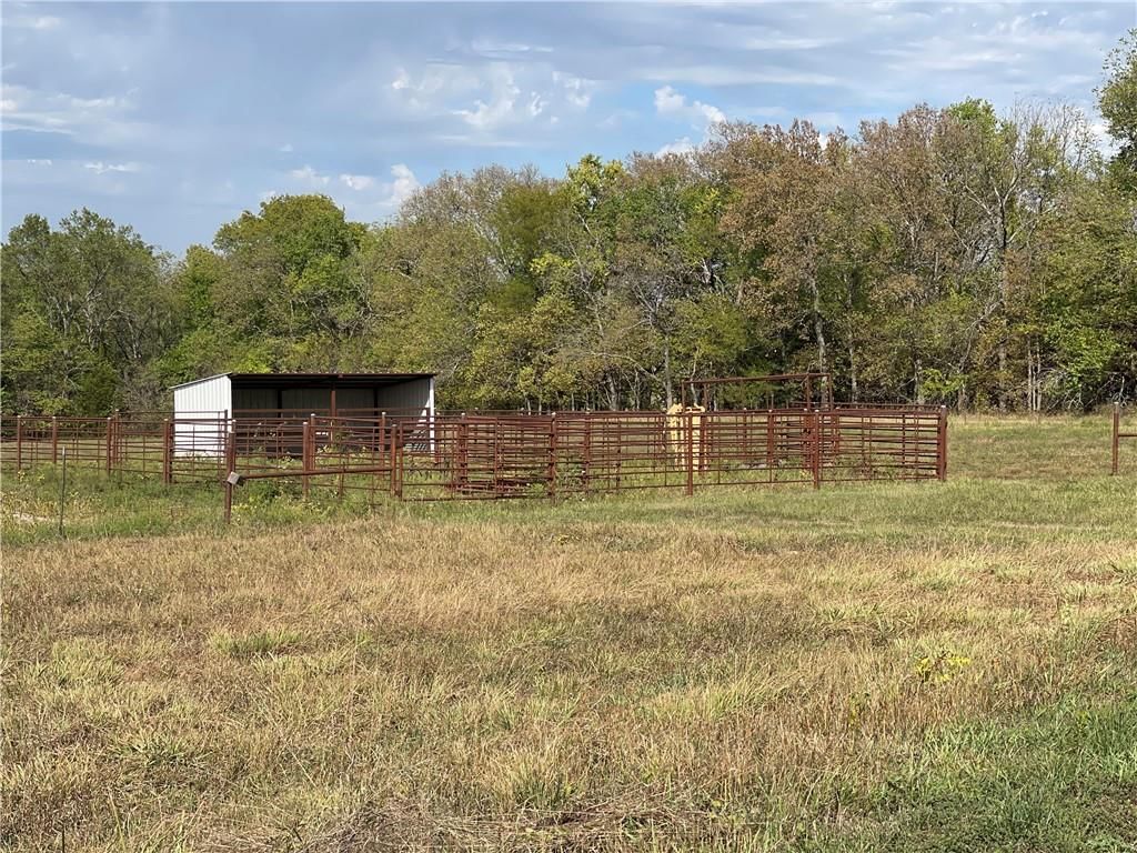 30591 Pleasant Valley Road — photo 53
