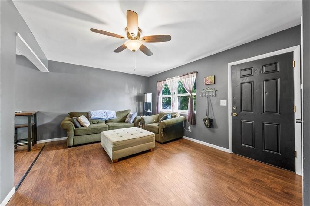 108 N Evanston Avenue — photo 4