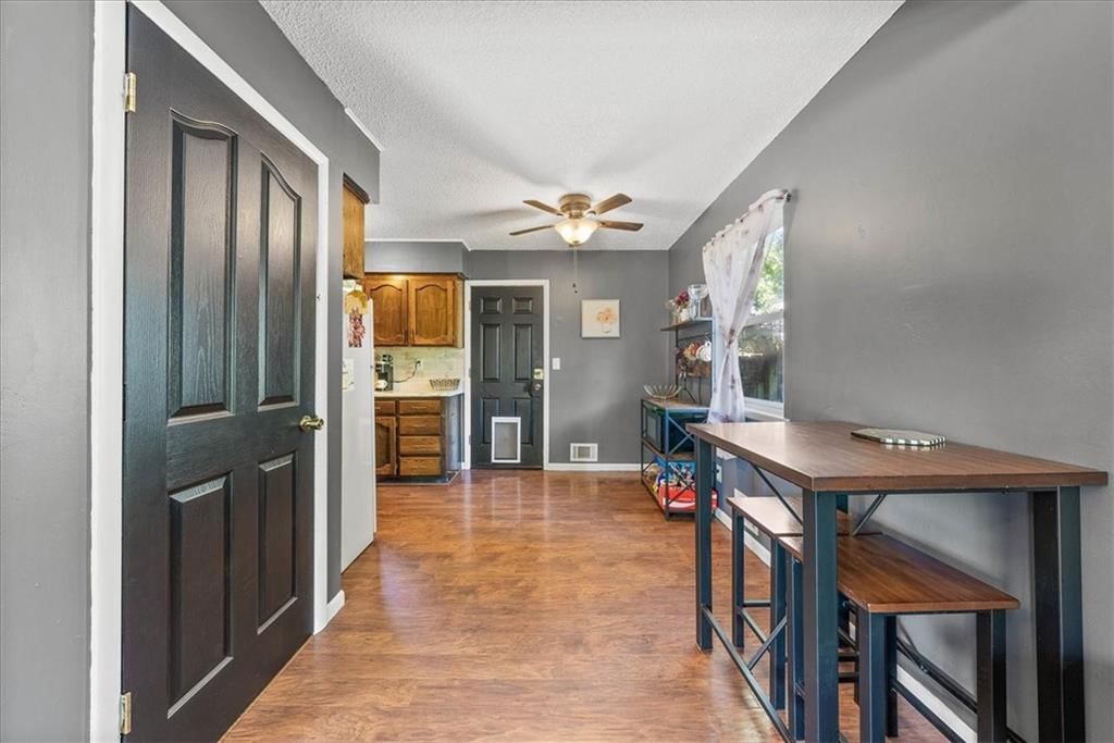 108 N Evanston Avenue — photo 7