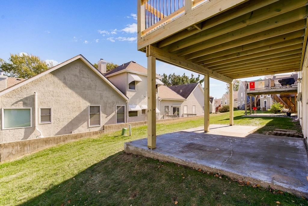9705 N Locust Drive — photo 29