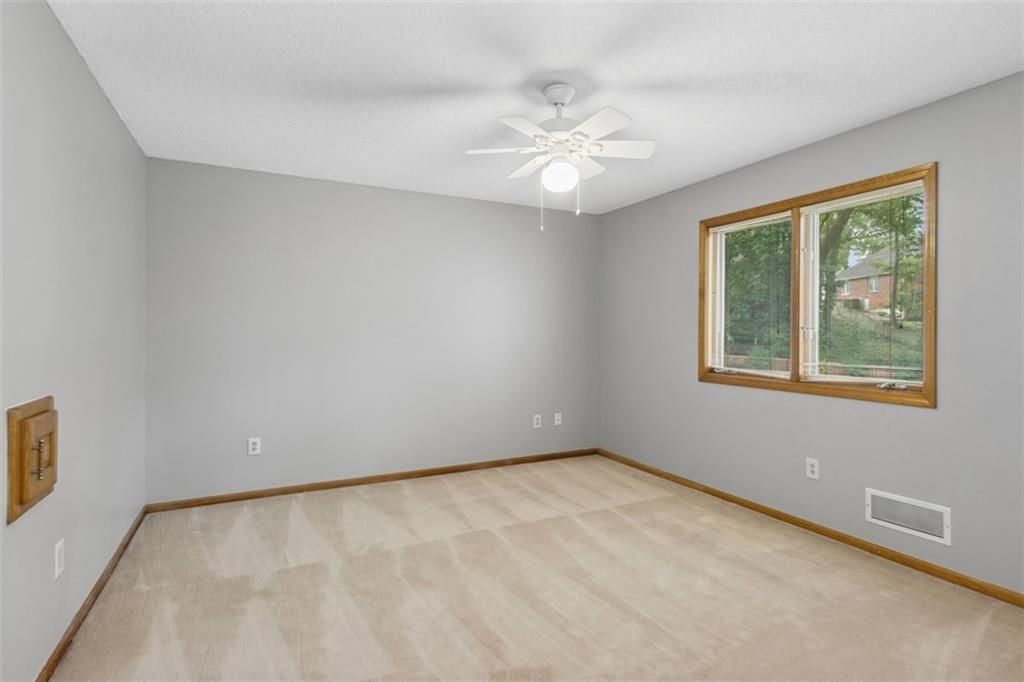 11910 Bluejacket Street — photo 22