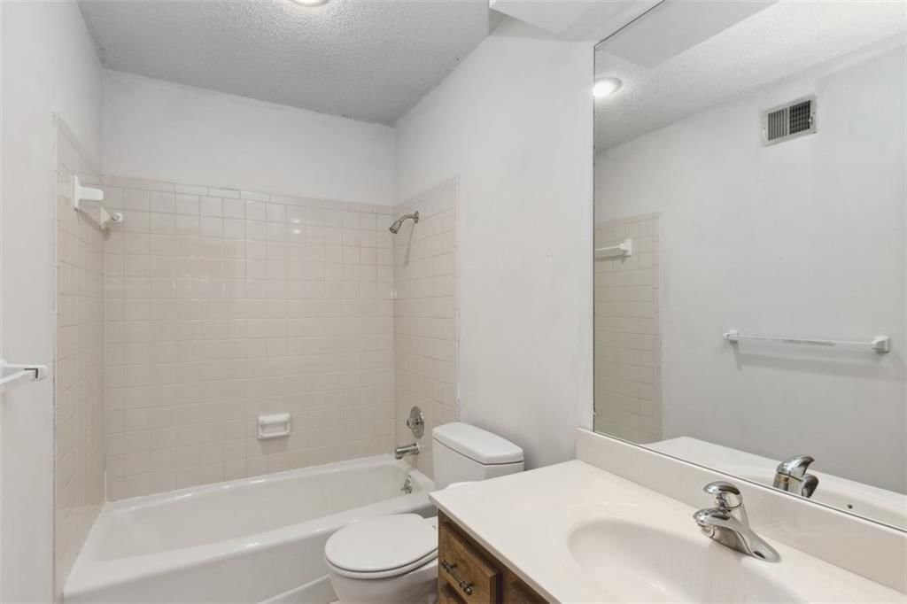 11910 Bluejacket Street — photo 23