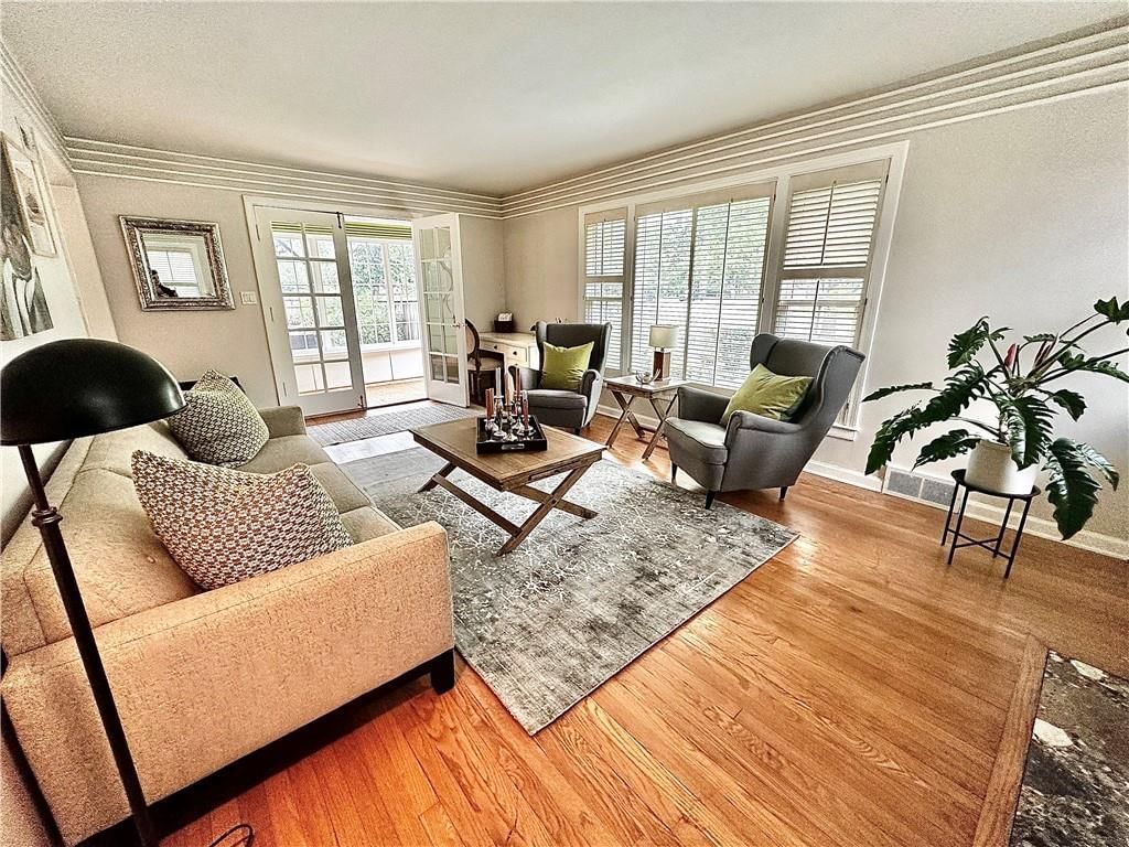 701 E Gregory Boulevard — photo 6