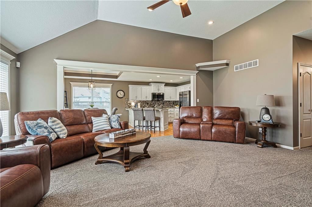 4421 SW Flintrock Drive — photo 11