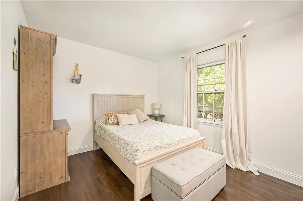 10407 Askew Avenue — photo 19