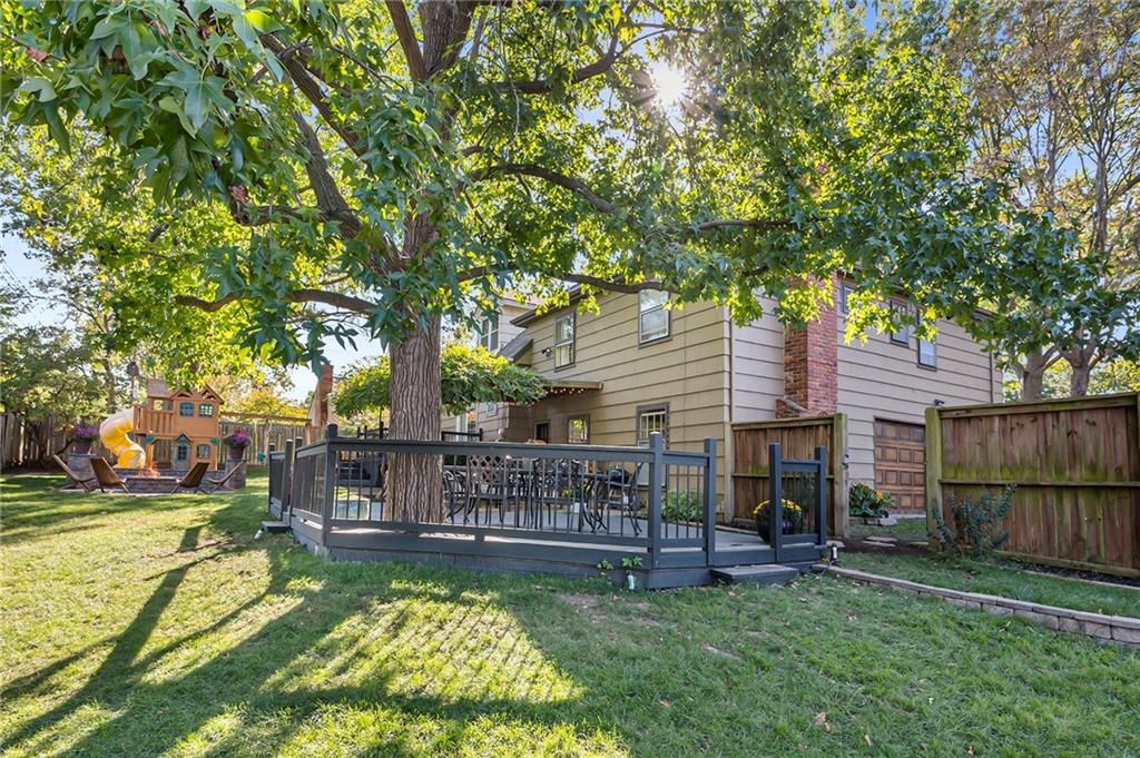10407 Askew Avenue — photo 34