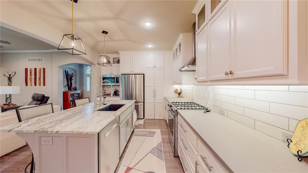 21285 W 115th Street — photo 9