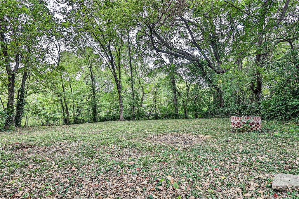2405 S OVERTON Avenue — photo 17