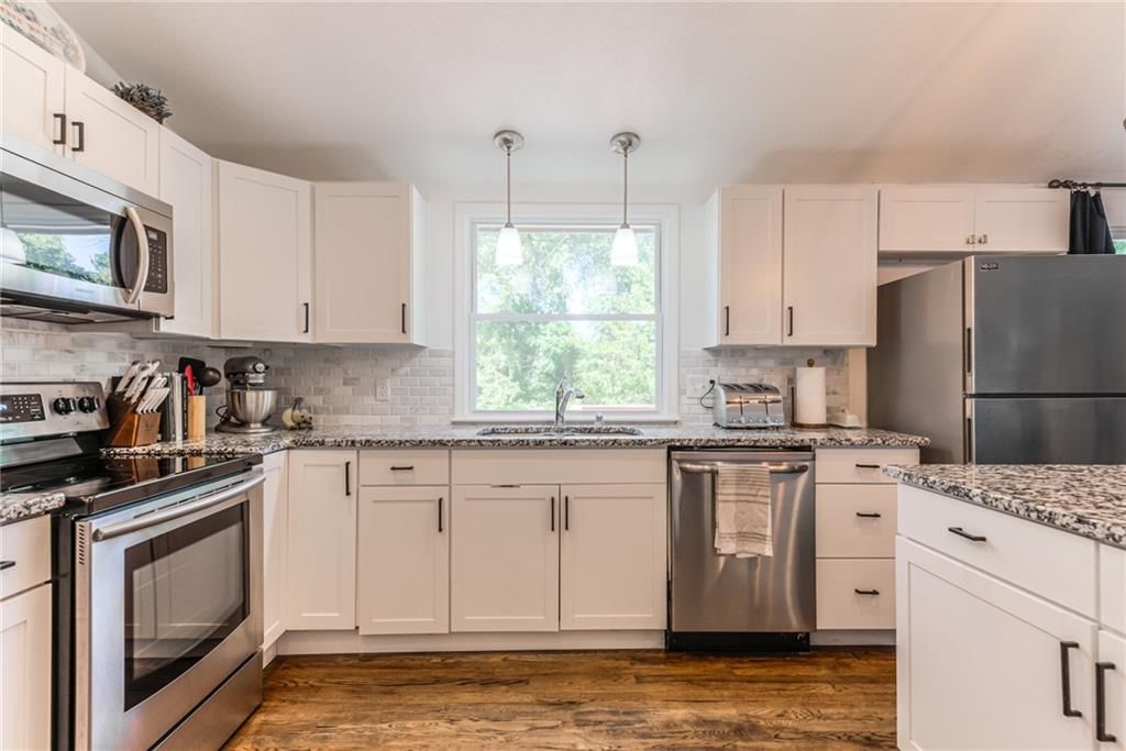 5716 N Michigan Avenue — photo 13