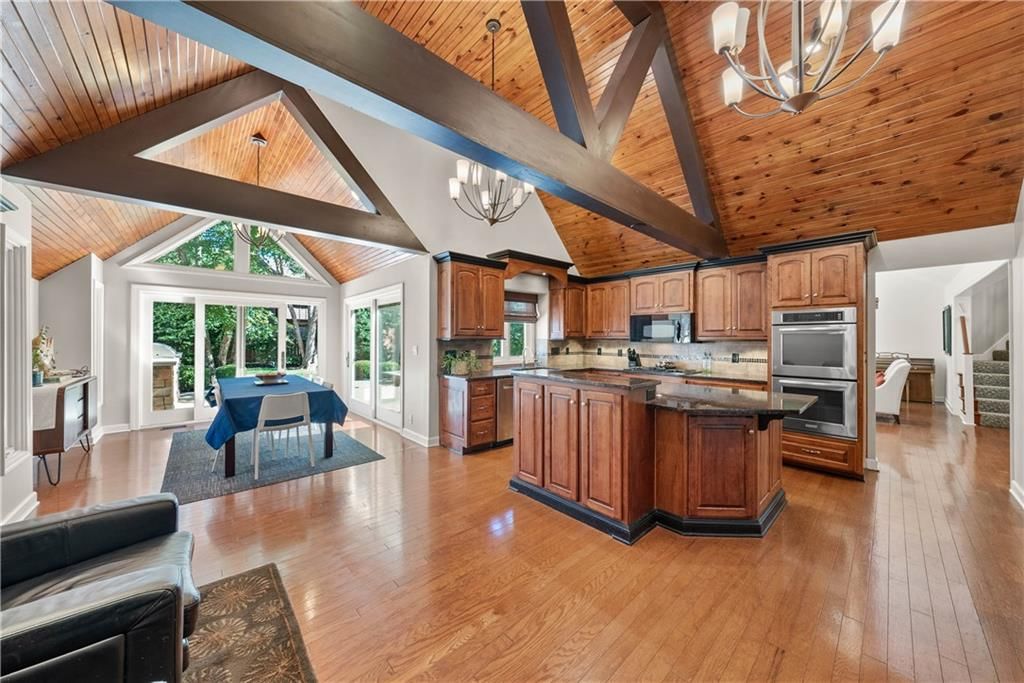 10025 Mackey Circle — photo 12