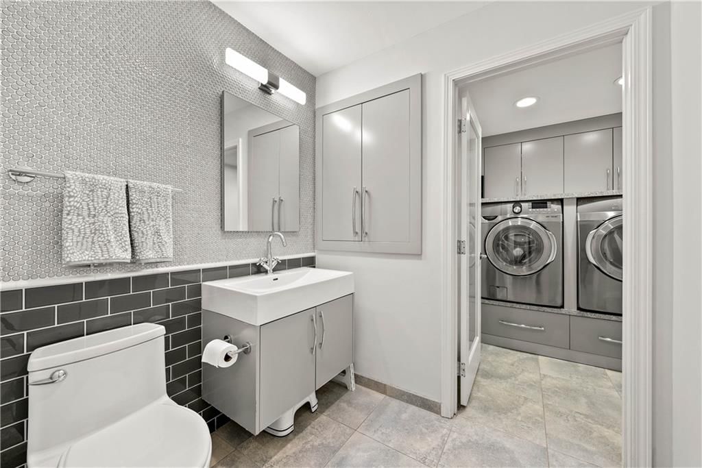 10025 Mackey Circle — photo 14